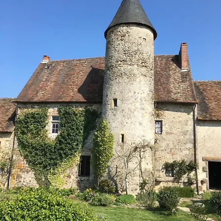 Chateau Mareuil Couette-café 4*