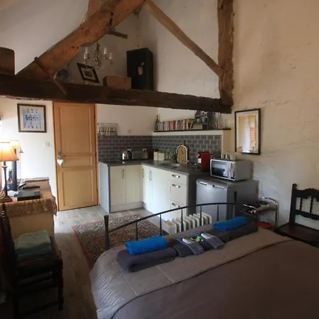 Chateau Mareuil Couette-café Brigueuil-le-Chantre