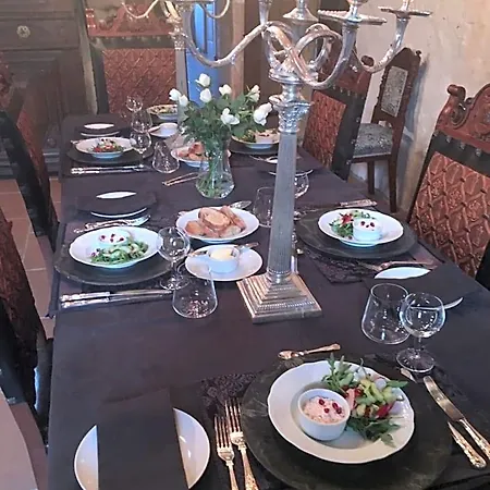 Chateau Mareuil 4* Brigueil-le-Chantre