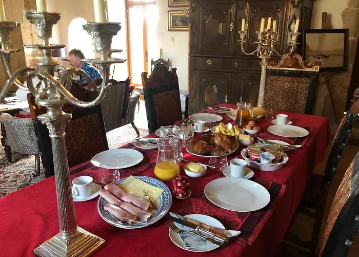 Chateau Mareuil Bed and breakfast Brigueuil-le-Chantre