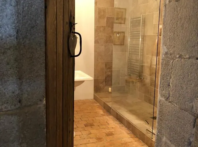 Chateau Mareuil 4* Brigueuil-le-Chantre