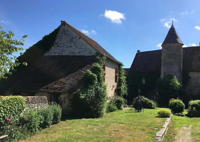 Chateau Mareuil 4* Brigueuil-le-Chantre