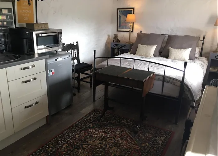 Chateau Mareuil 4* Brigueuil-le-Chantre