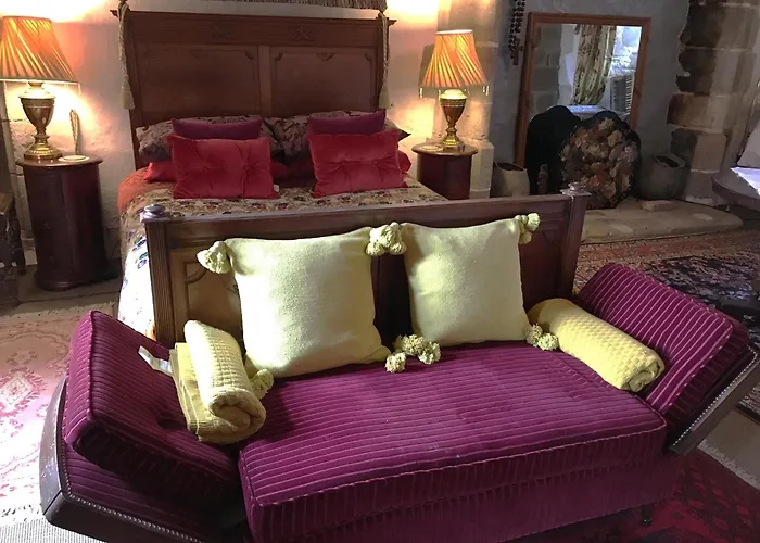 Chateau Mareuil Bed and breakfast