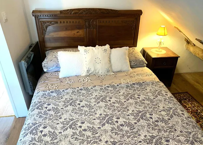 Chateau Mareuil Bed and breakfast